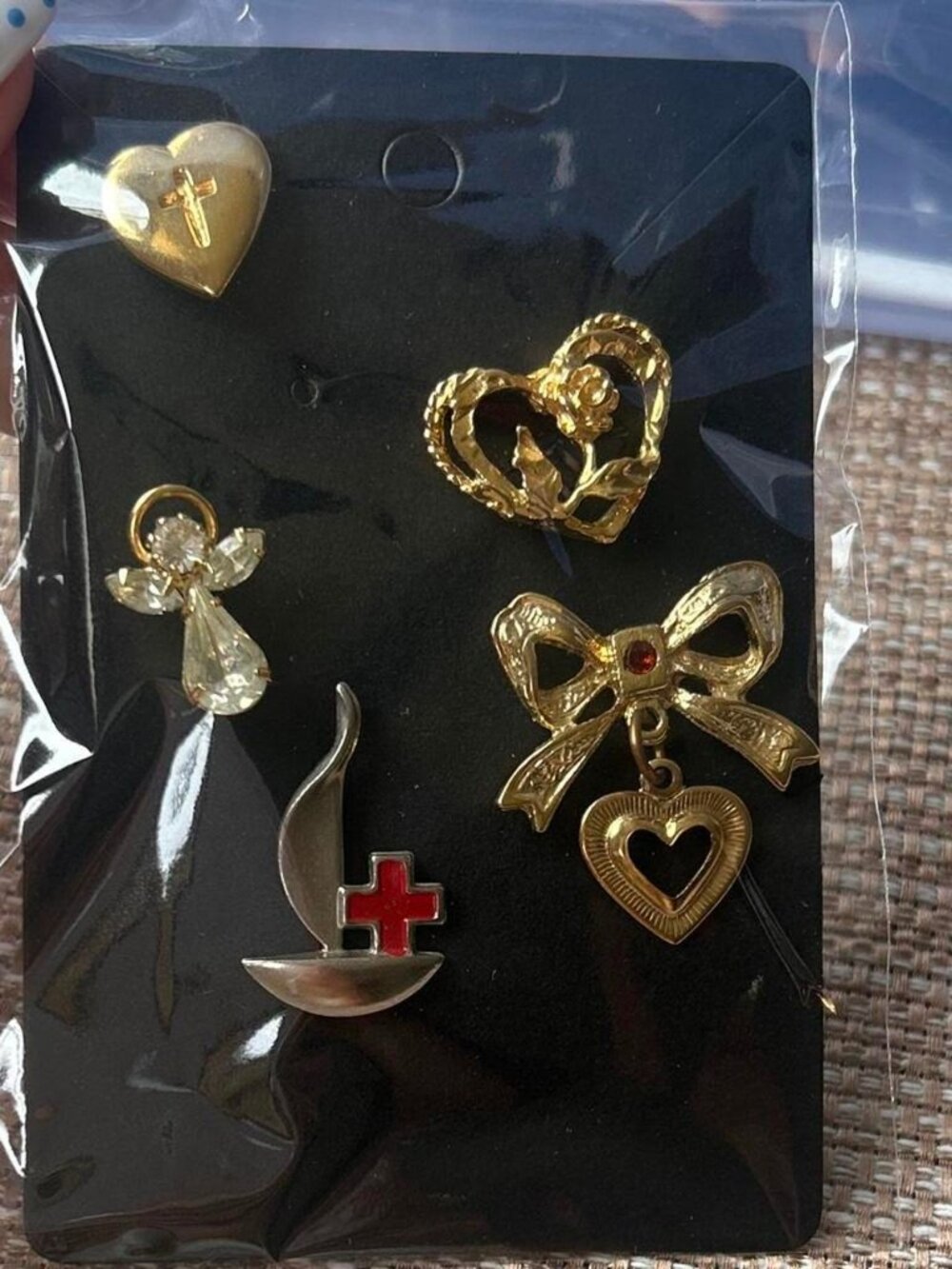 Gold Heart Pin Brooch Set 5pc Costume Jewelry